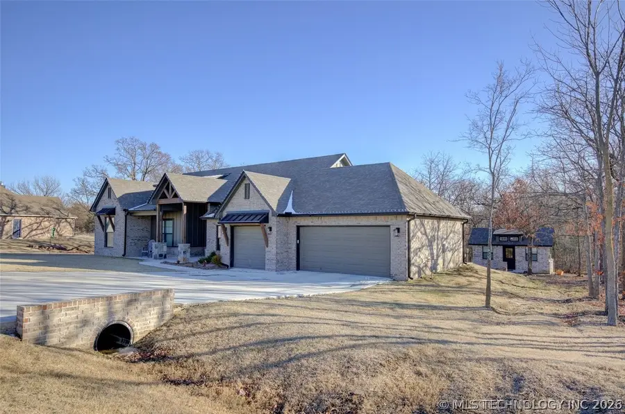 1820 E 45th Place, Sand Springs, OK 74063 - #3