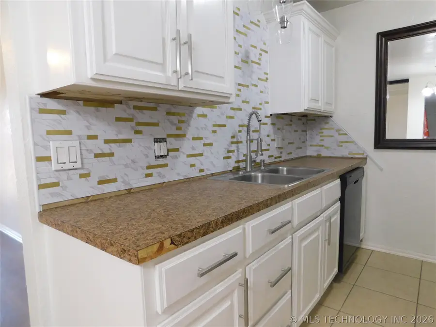 606 Holsey Drive, Noble, OK 73068 - #2