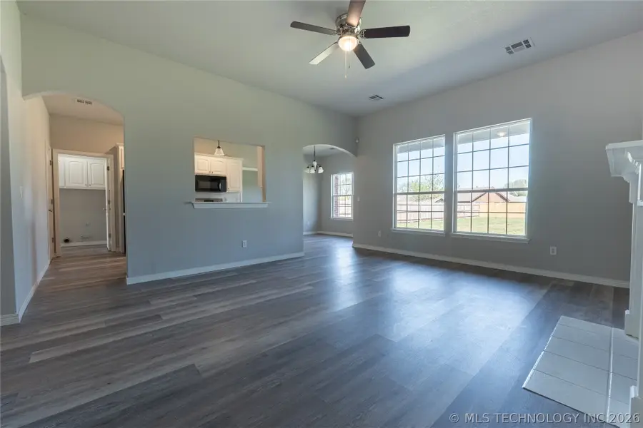 1019 E 146th Street S, Glenpool, OK 74033 - #2