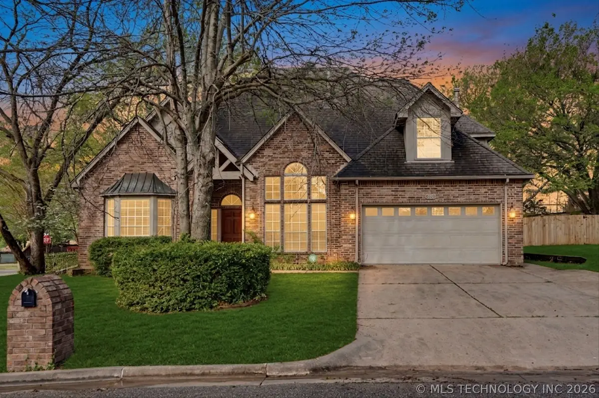 6828 S Richmond Place, Tulsa, OK 74136 - #1