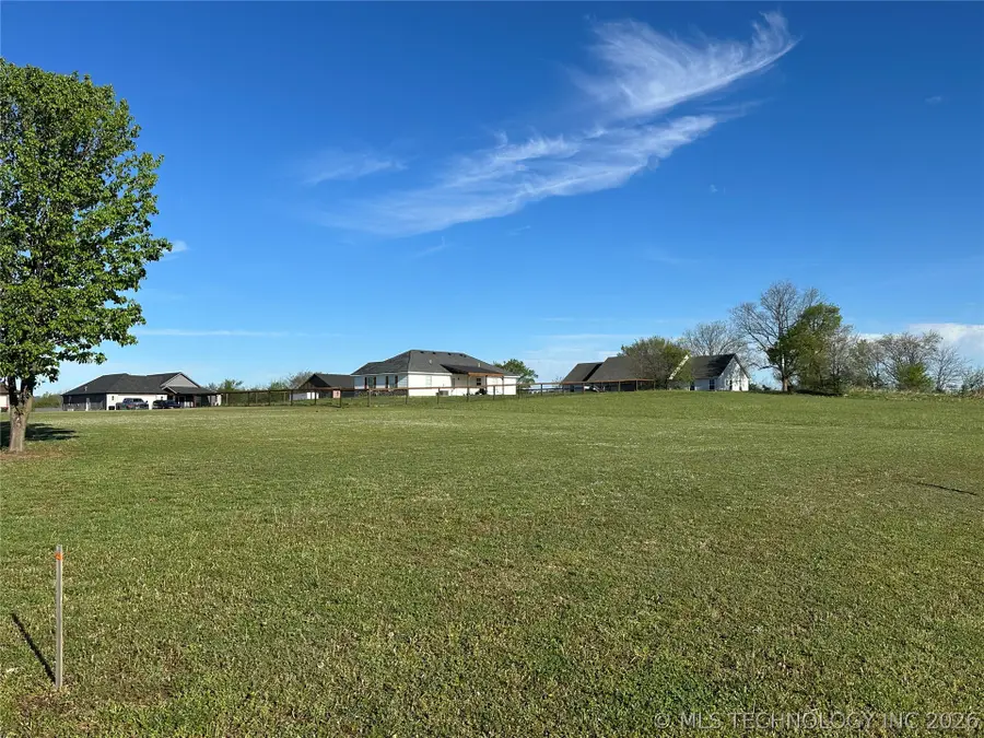 5812 Bluestem Way, Chelsea, OK 74016 - #2