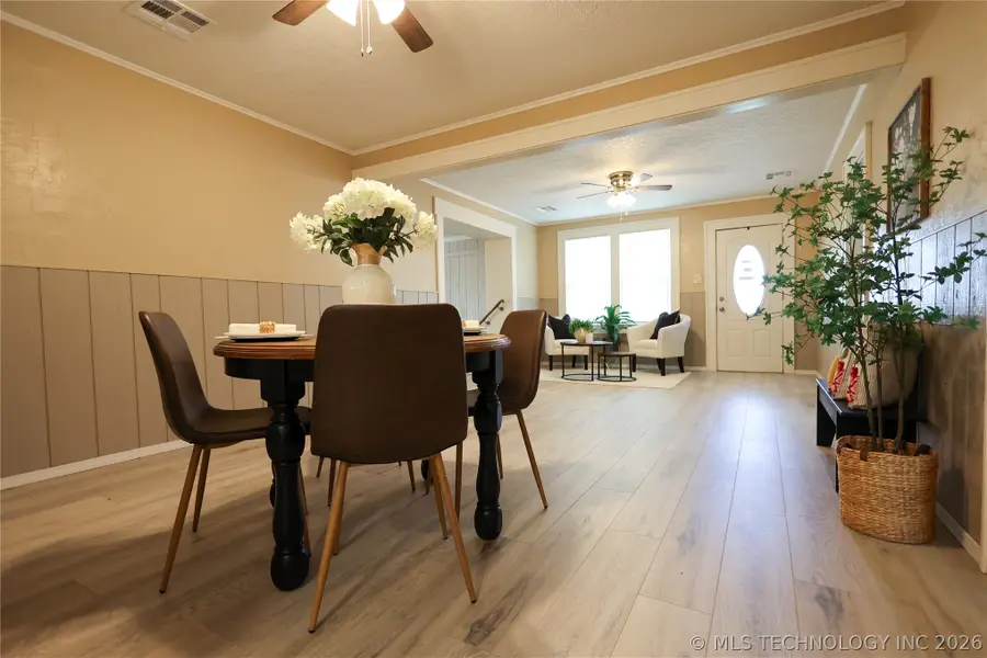 129 W Tahlequah Avenue, Sulphur, OK 73086 - #2