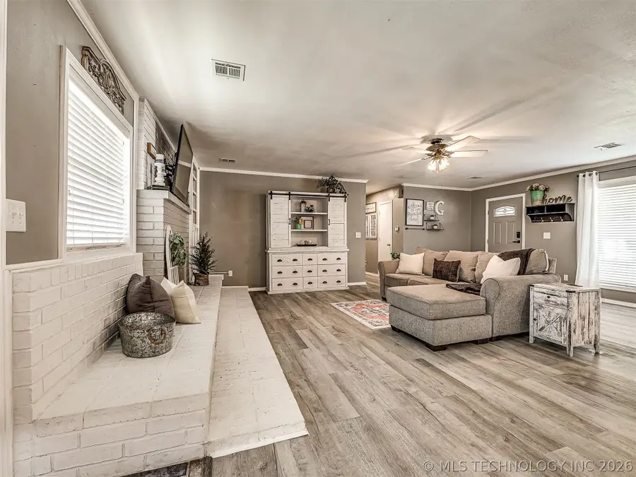 238 Meadowlark Place, Bartlesville, OK 74006 - #3