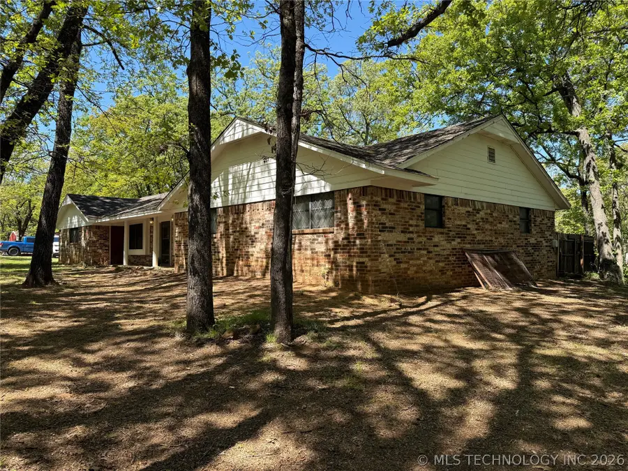 1602 Skyline, Durant, OK 74701 - #3