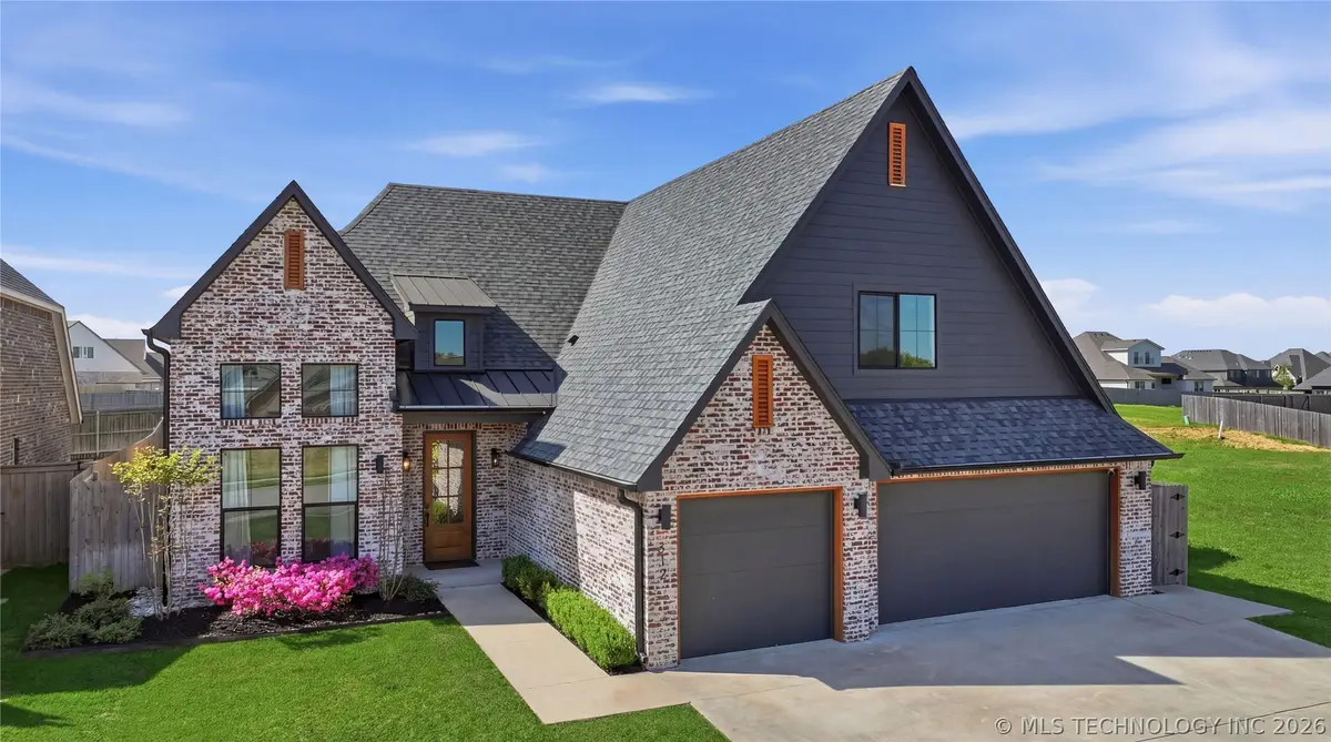 612 E 126th Street, Jenks, OK 74037 - #1