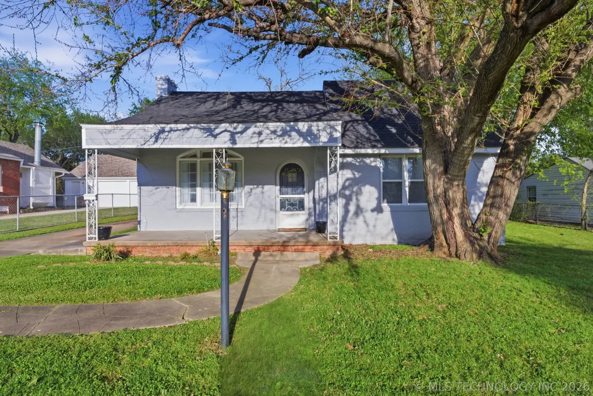 1229 S Braden Avenue, Tulsa, OK 74112 - #1