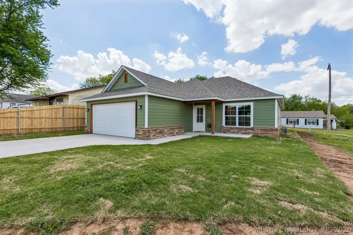 1019 N Central Avenue, Cushing, OK 74023 - #1