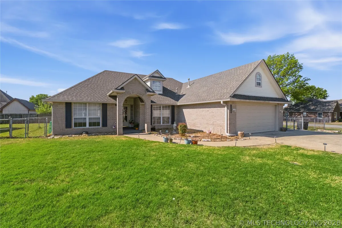 1112 W Beech Street, Skiatook, OK 74070 - #1