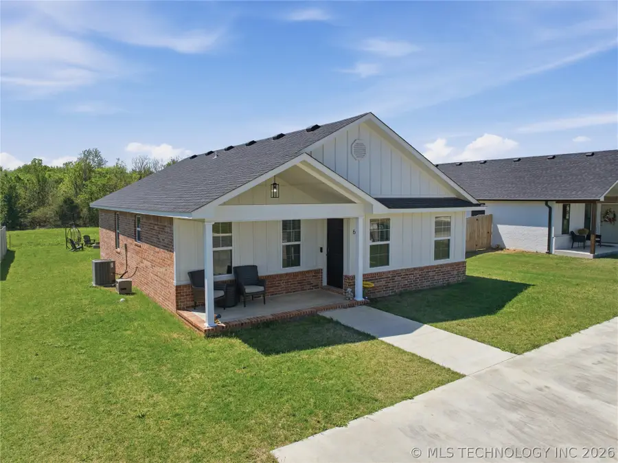 670 Lee Creek Loop, Sallisaw, OK 74955 - #3