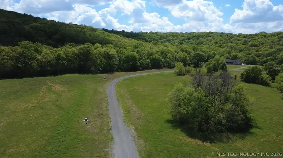 428 S Thunder Road, Fort Gibson, OK 74434 - #2