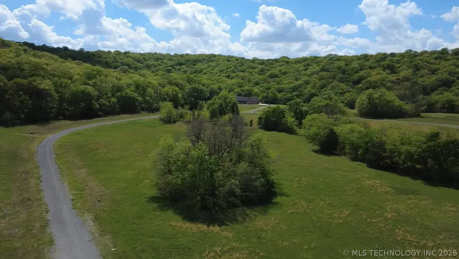 428 S Thunder Road, Fort Gibson, OK 74434 - #3