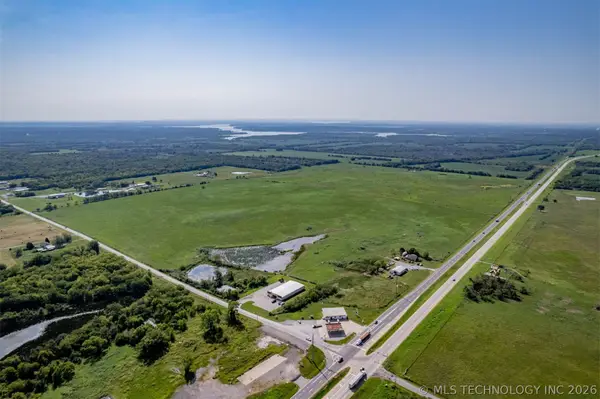 1 White Horn Cove Road, Wagoner, OK 74467