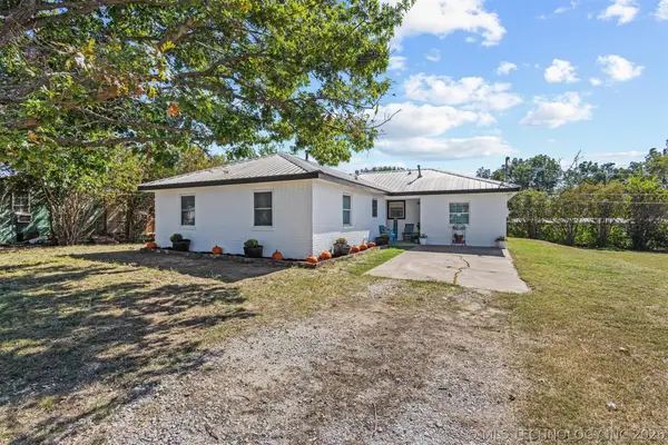 110 E Main, Achille, OK 74720