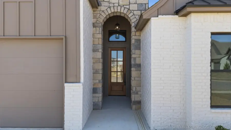 2102 E 138th Street, Bixby, OK 74008 - #3