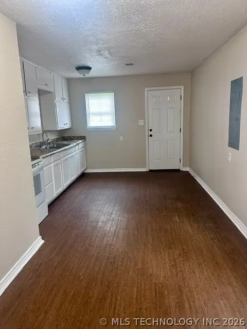 102 S 4th Street, Calera, OK 74730 - #2