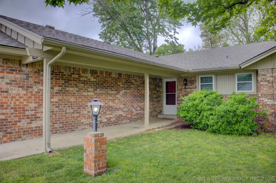 7351 E 76th Street, Tulsa, OK 74133 - #2