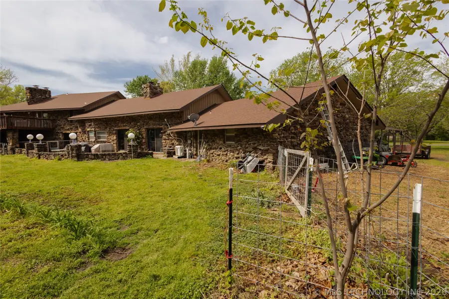 509 Eastgate Boulevard, Miami, OK 74354 - #2