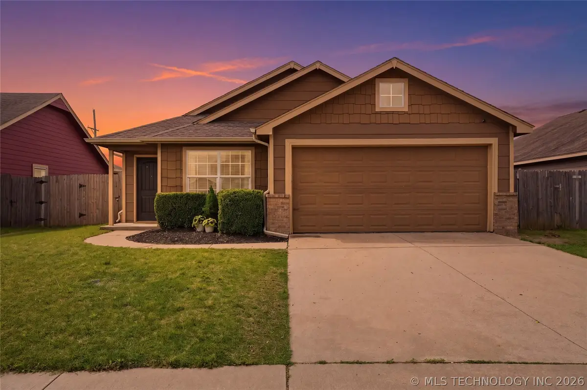 8734 E 160th Place S, Bixby, OK 74008 - #1