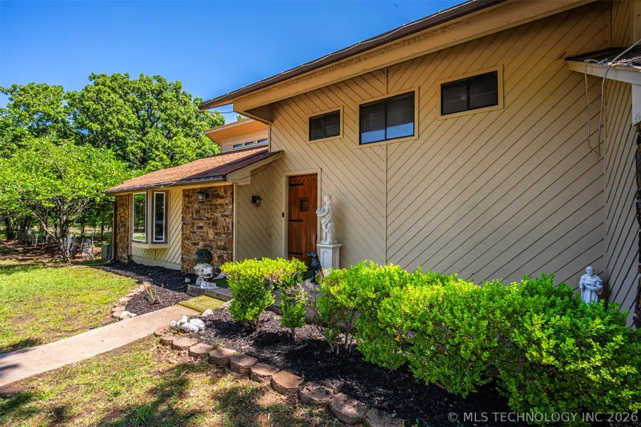 2603 Ponderosa Road, Ardmore, OK 73401 - #2