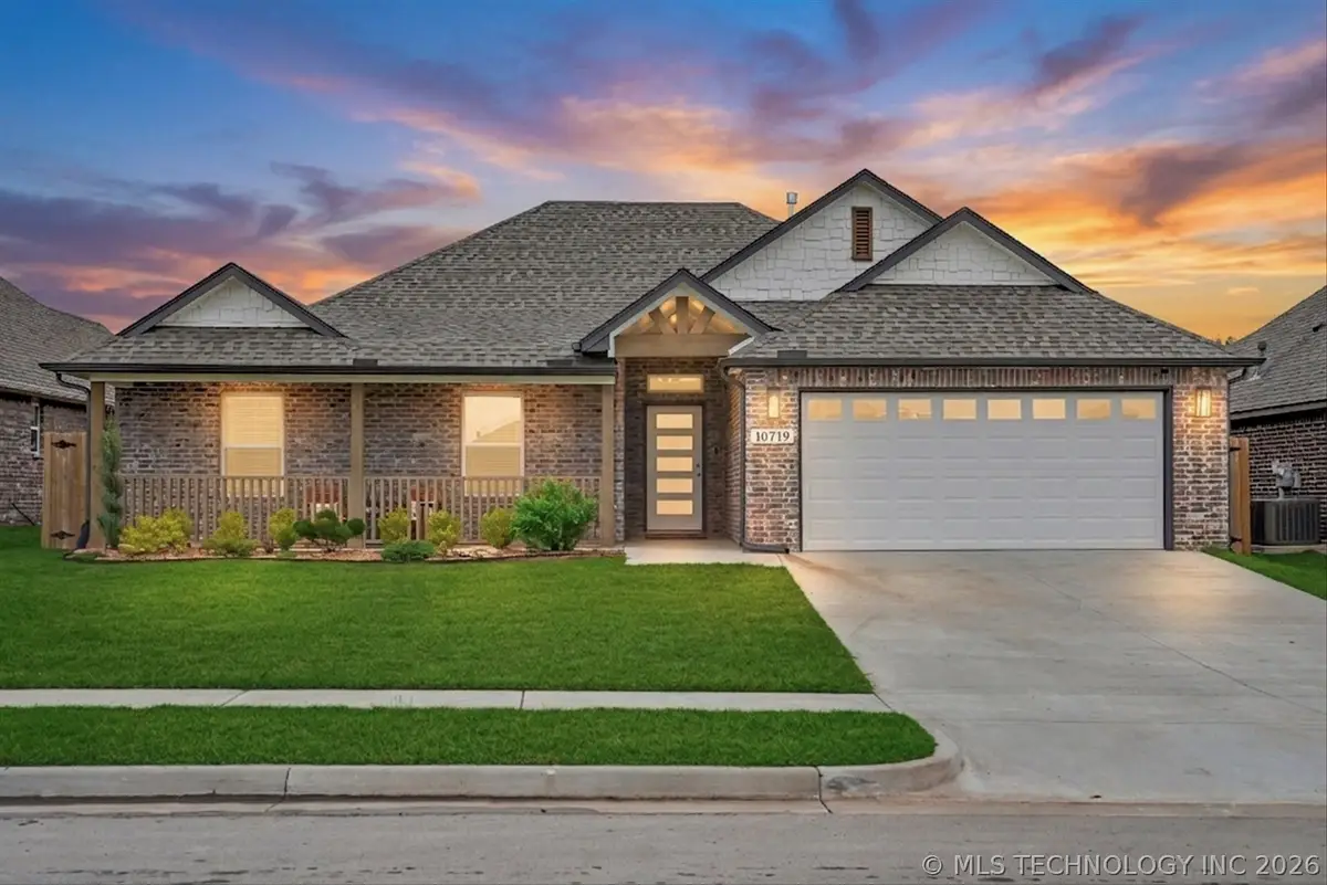 10719 S 280th East Avenue, Coweta, OK 74429 - #1