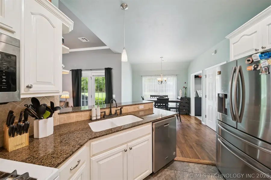 42 Winfield Drive, Inola, OK 74036 - #3