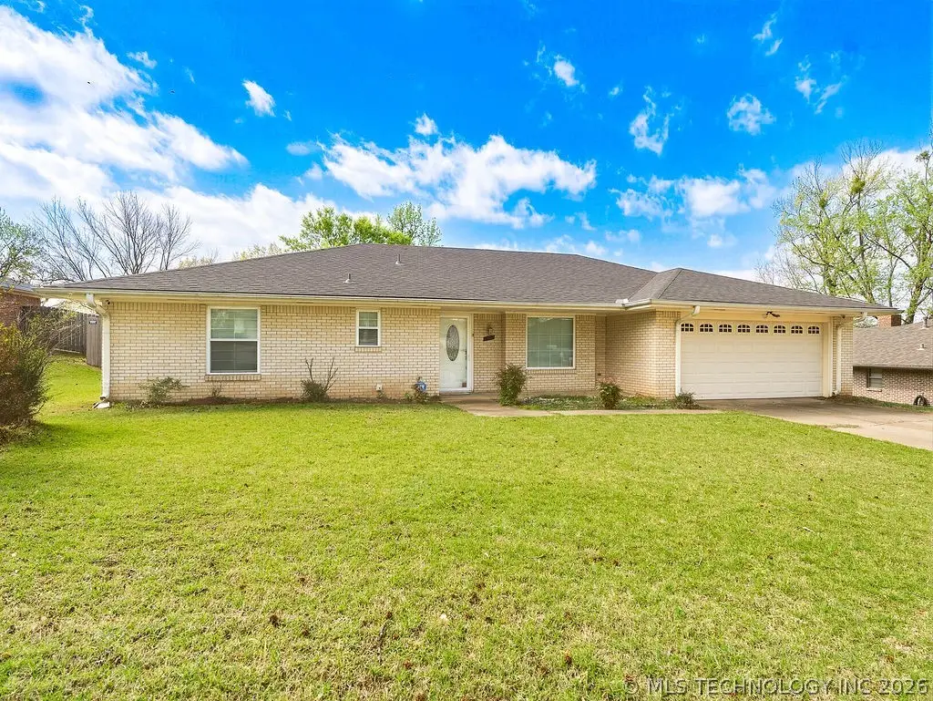 1915 E 15th Street, Ada, OK 74820 - #1