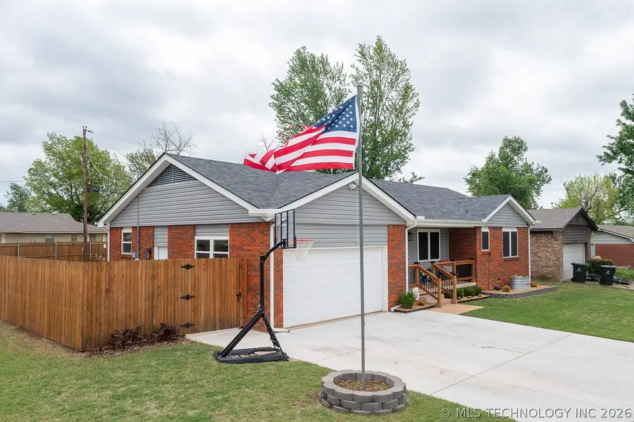 4801 Bermuda Circle, Sand Springs, OK 74063 - #3