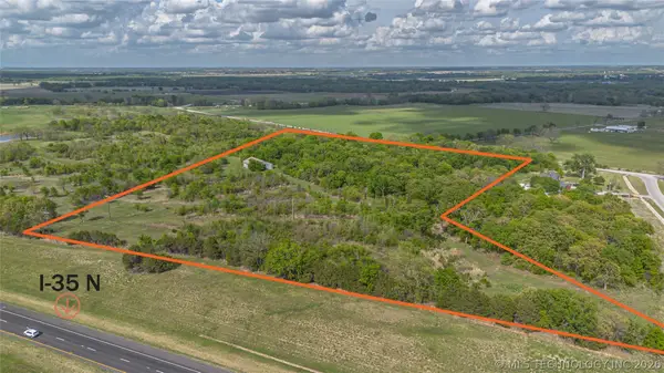 Sooner Rock Road, Davis, OK 73030