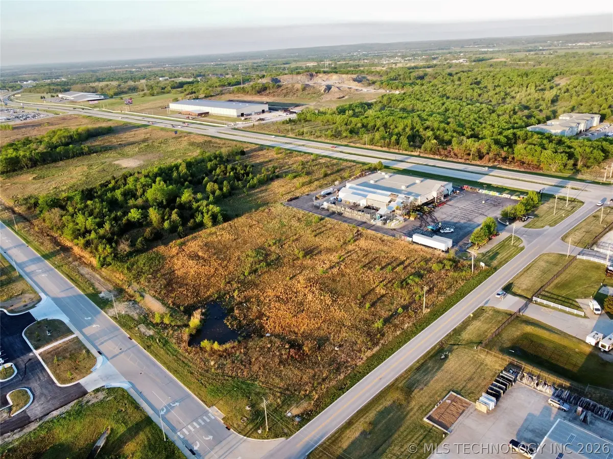 W 161st Street, Glenpool, OK 74033 - #1