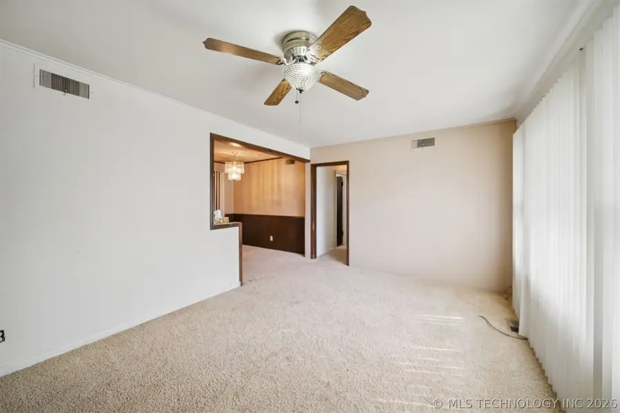 705 N Birch Street, Owasso, OK 74055 - #3