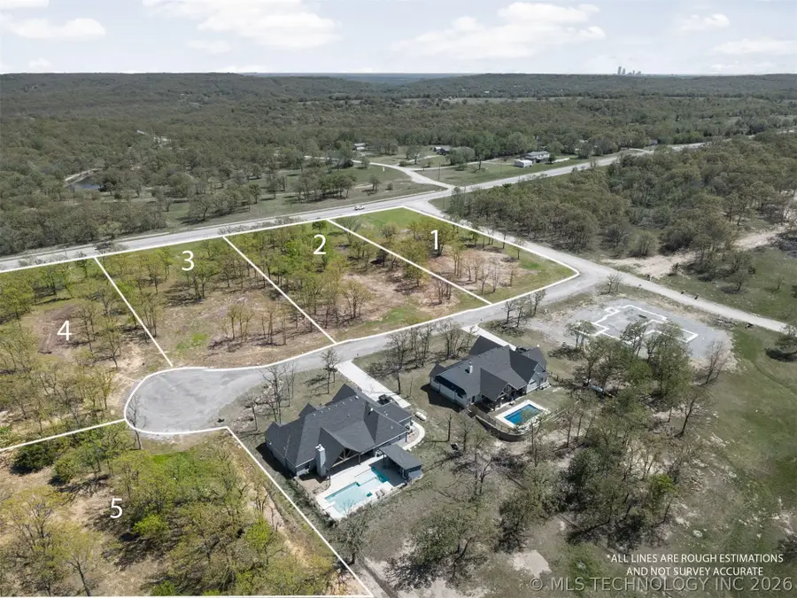 3 52nd West Avenue, Tulsa, OK 74126 - #2