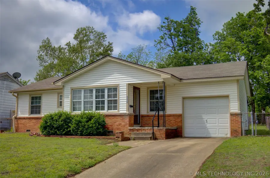 340 N 20th Street, Collinsville, OK 74021 - #2