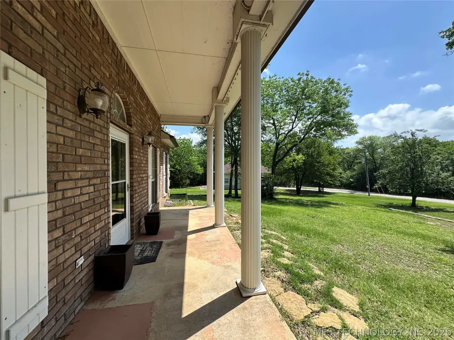 6946 Red Oak Drive, Kingston, OK 73439 - #2