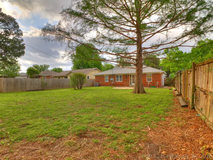 3921 E 37th Place, Tulsa, OK 74135 - #3