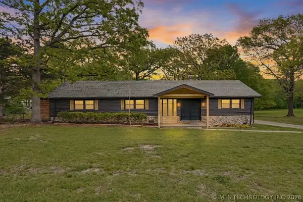 244 Covey Lane, Locust Grove, OK 74352