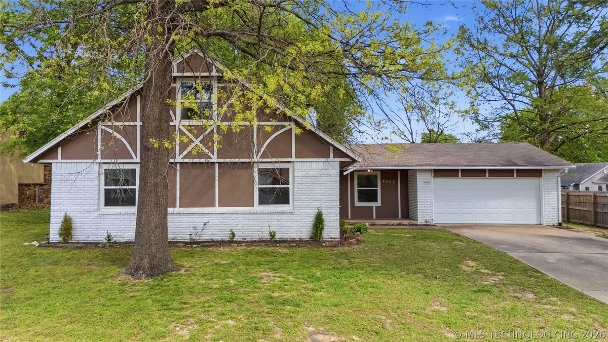 4307 S Hickory Place, Broken Arrow, OK 74011 - #1