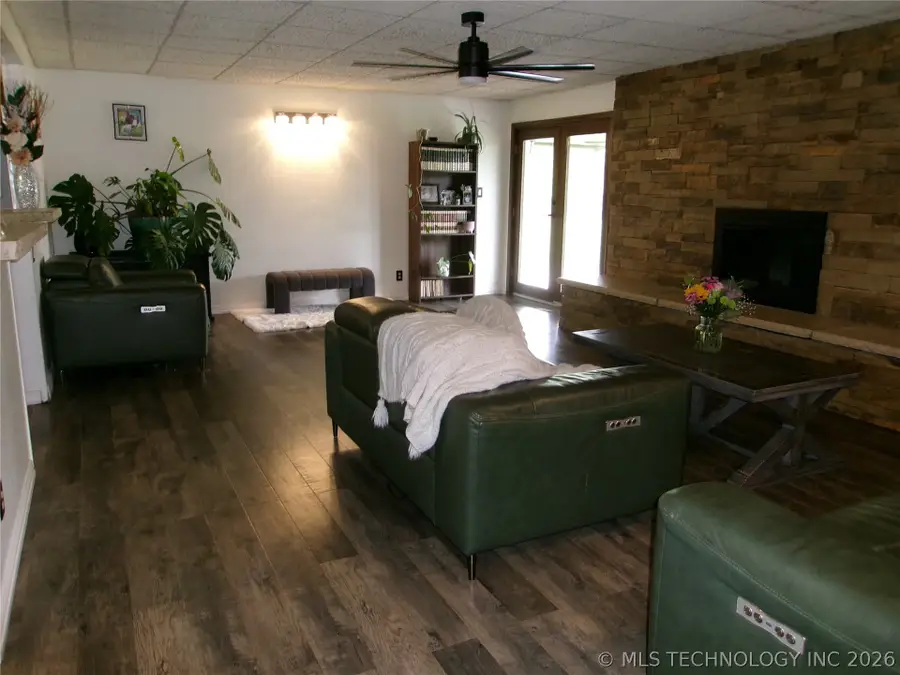 3340 E Smith Ferry Road, Muskogee, OK 74403 - #3