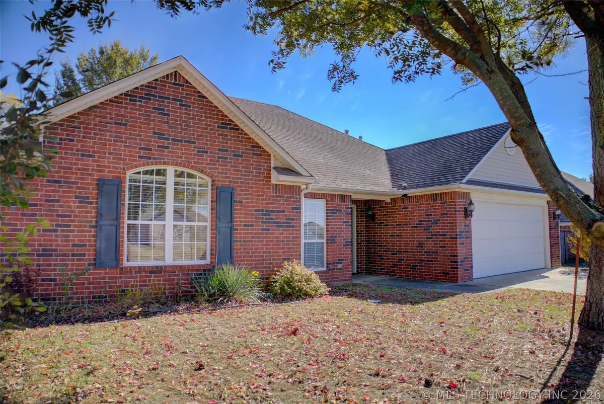 1920 Richmond Drive, Bartlesville, OK 74006 - #1