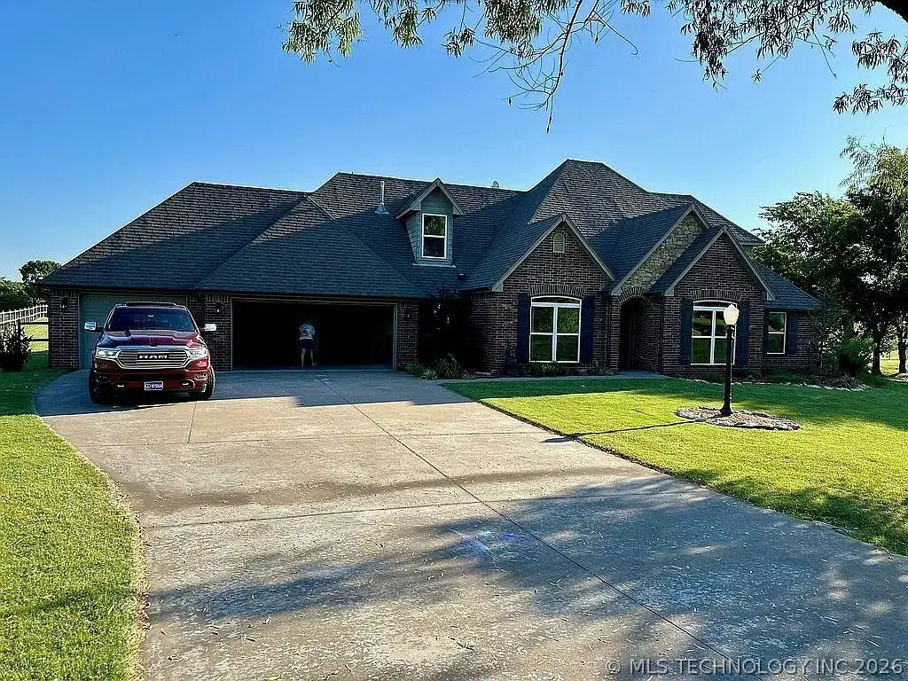 14823 E Fieldstone Drive N, Claremore, OK 74017 - #1