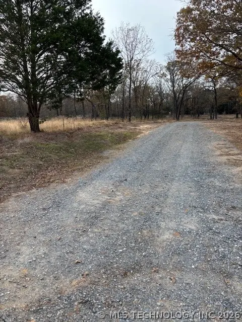 E Peg Lane, Coleman, OK 73432