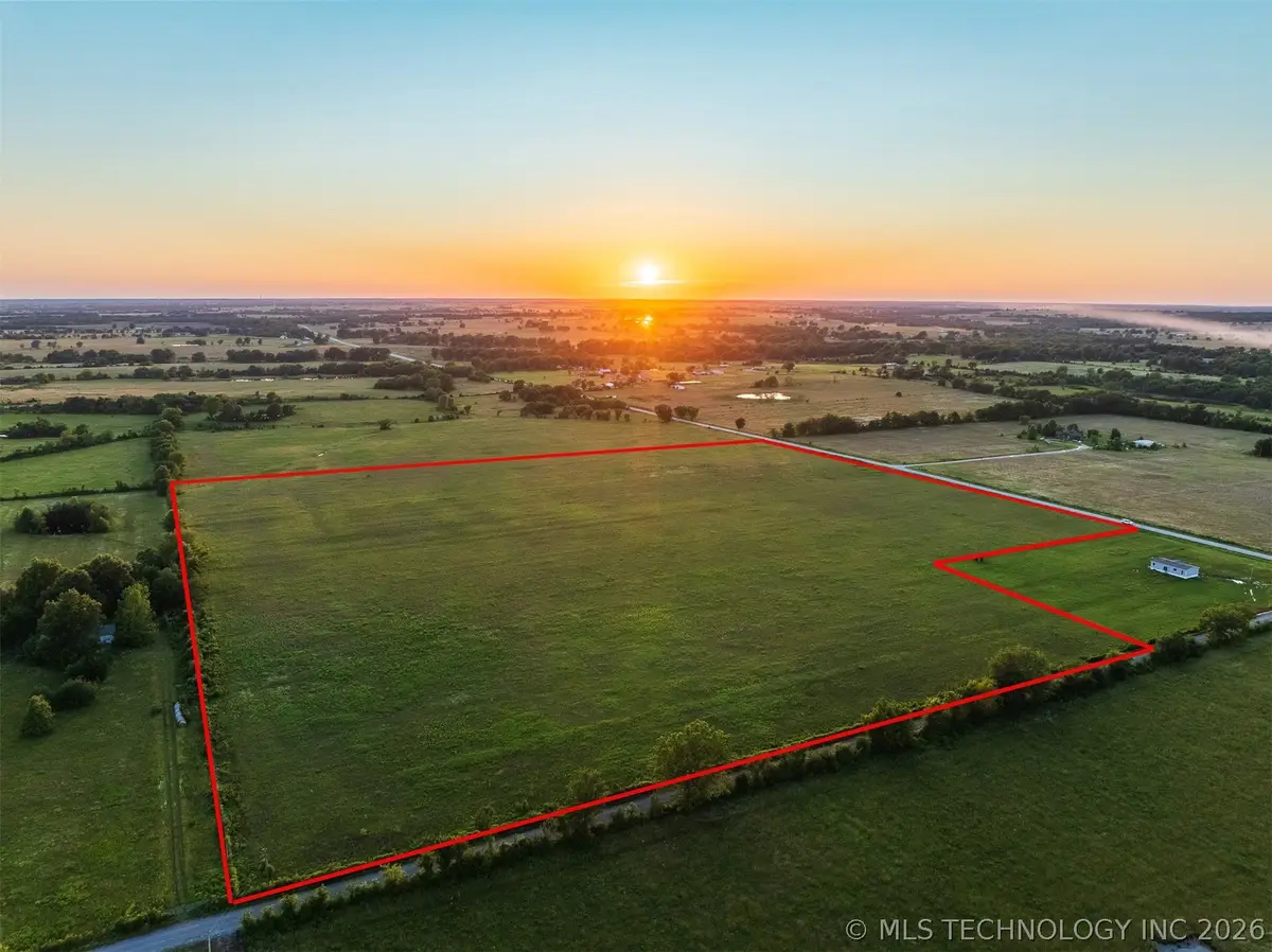 02 Old Highway 10, Miami, OK 74354 - #1