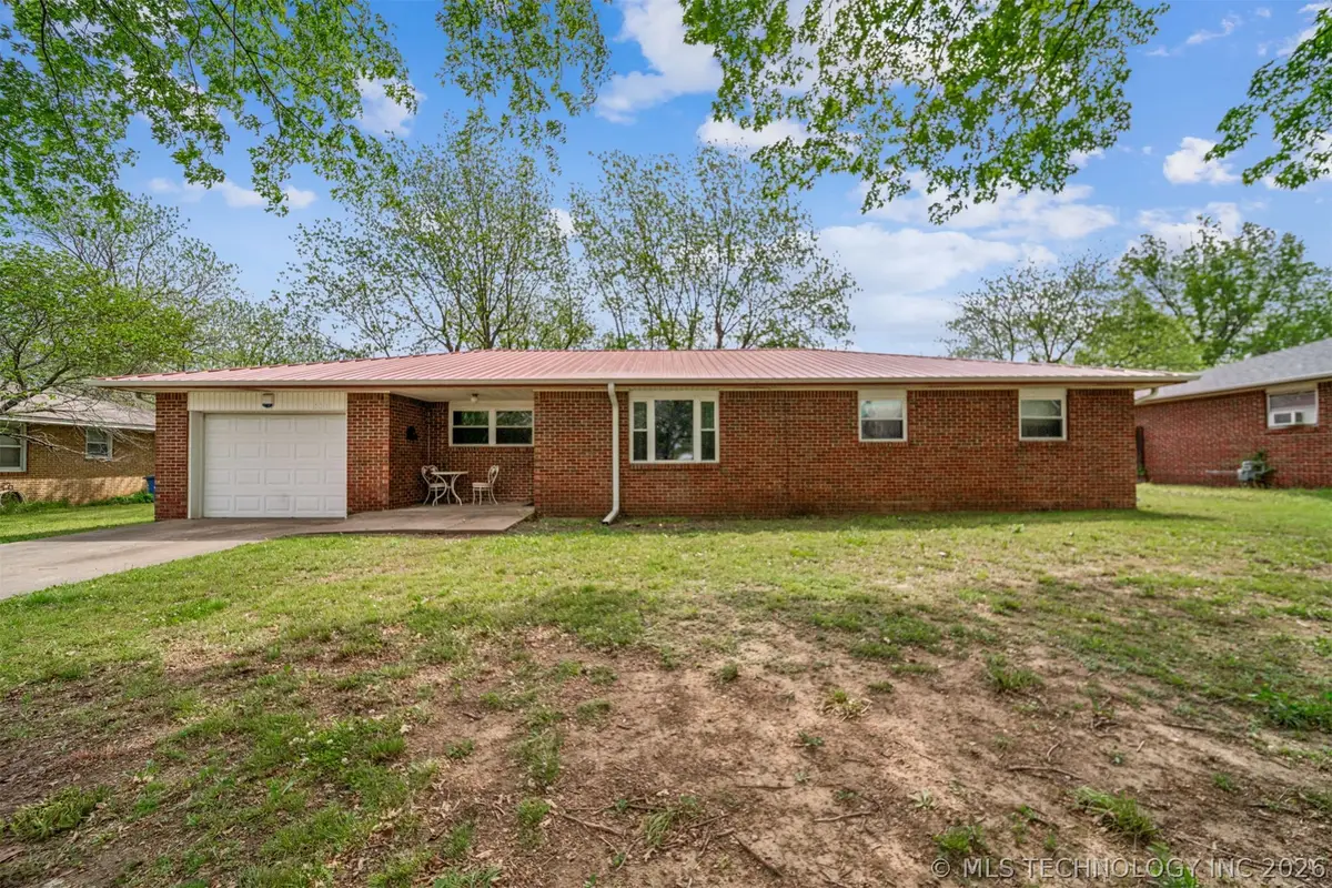 531 S Pecan Street, Nowata, OK 74048 - #1