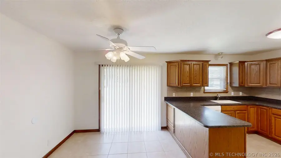 102 South Street, Mannsville, OK 73447 - #3