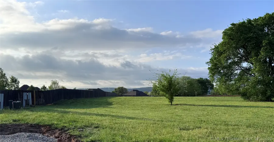 12524 Jim Brooks, Farmington, Ar 72730 - #2