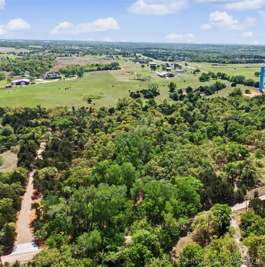 1 N Lakeview Drive, Guthrie, OK 73044 - #3