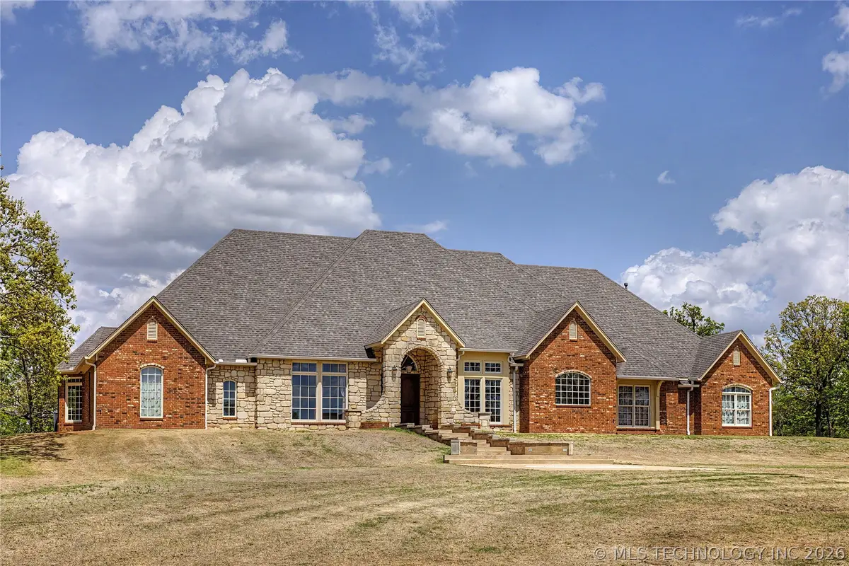 5224 E 68th Street S, Muskogee, OK 74403 - #1