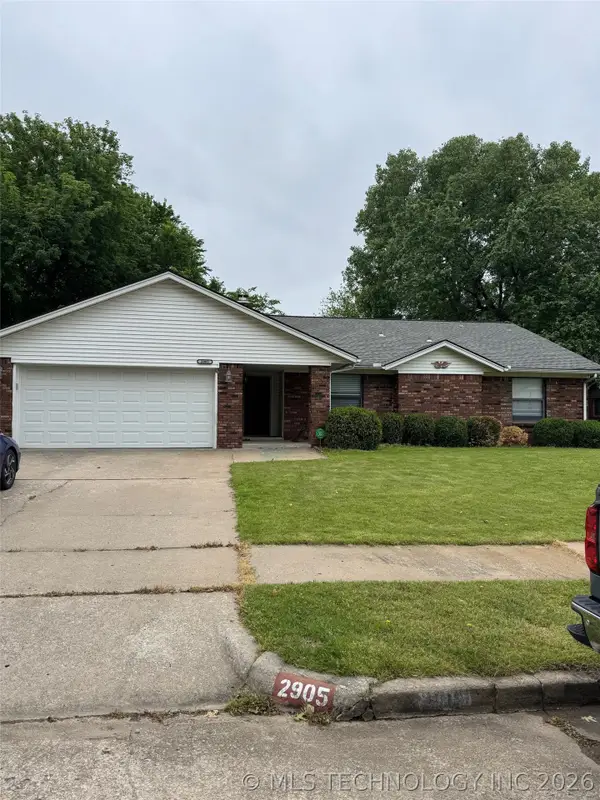 2905 E Fort Worth Street, Broken Arrow, OK 74014