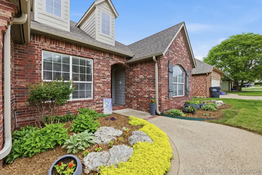 9943 E 124th Street S, Bixby, OK 74008 - #2