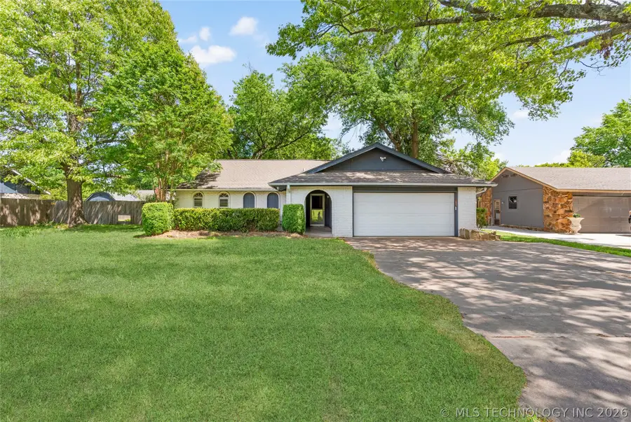 8205 S Birch Avenue, Broken Arrow, OK 74011 - #2