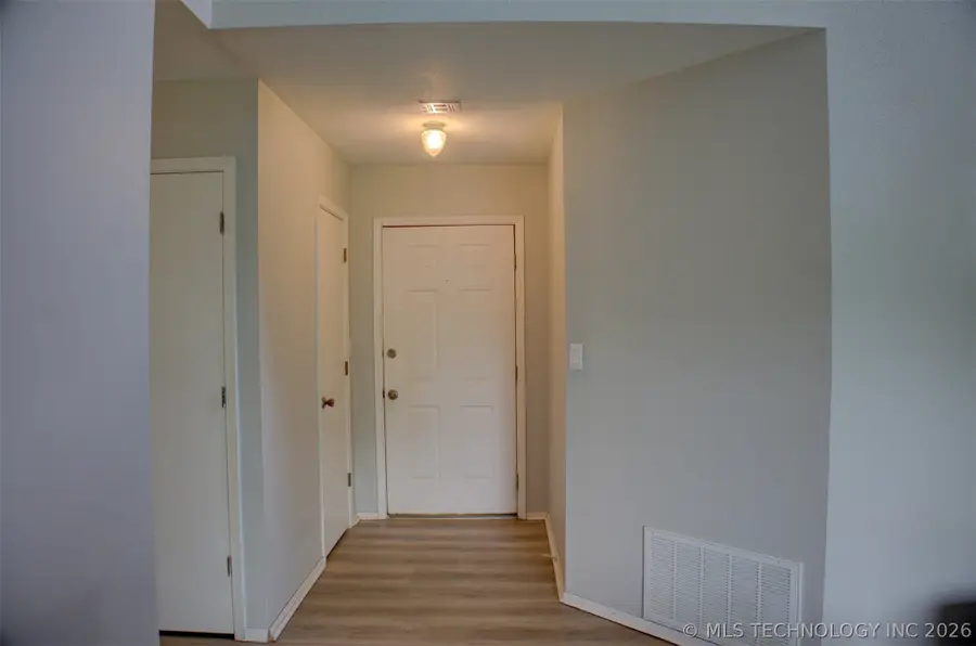 1302 E 140th Place, Glenpool, OK 74033 - #3